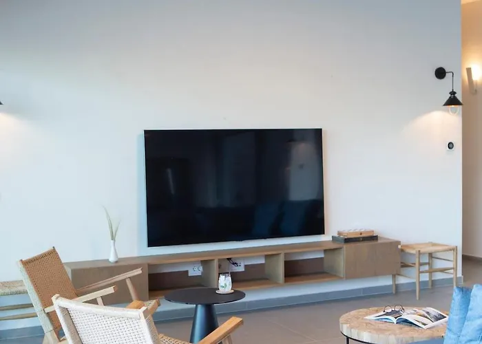 Amber By The Sea Villa Evgiros